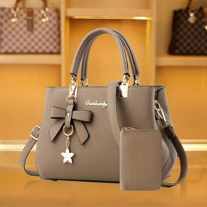 Noir Essence Bag