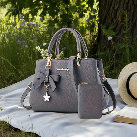 Noir Essence Bag